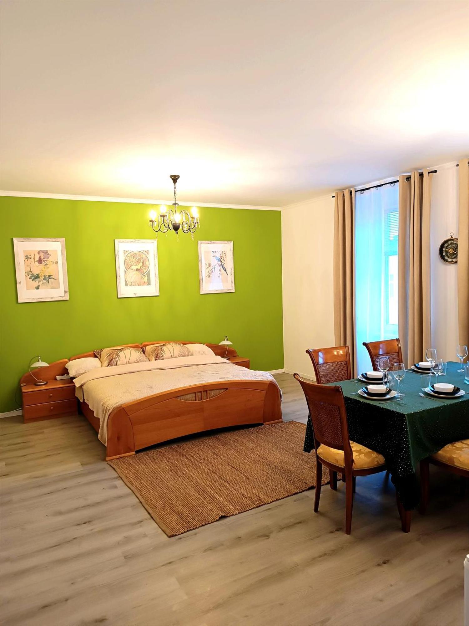 2 Room's Family * Murzzuschlag